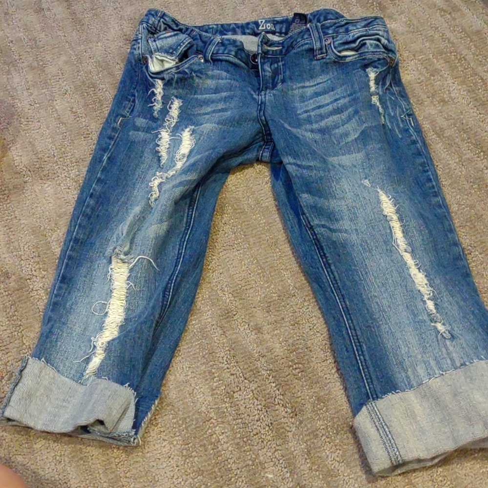 Capris rise 9